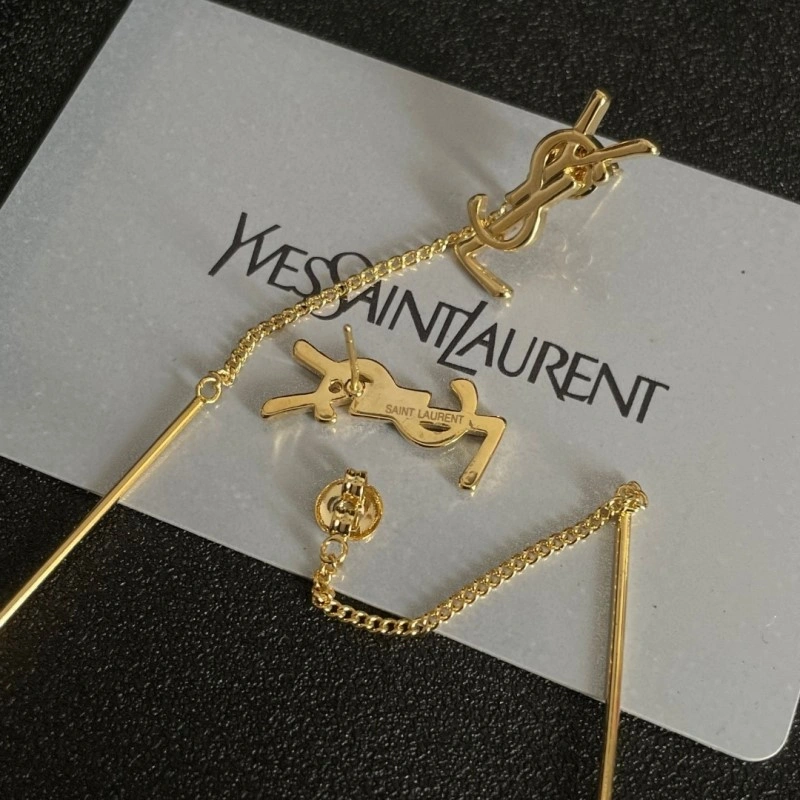 Chanel Earrings SportInspired 219364