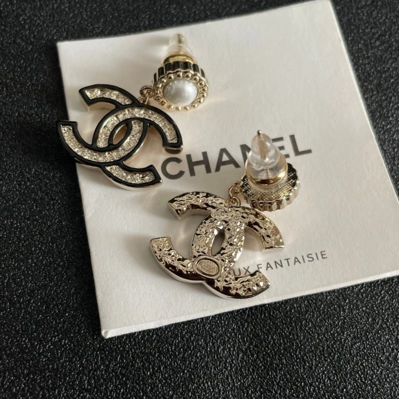 Affordable Chanel Earrings 219314
