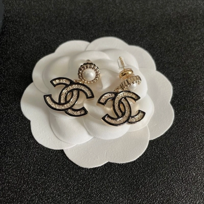 Affordable Chanel Earrings 219314