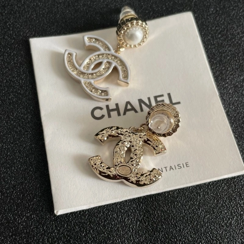Classic Chanel Earrings 219318