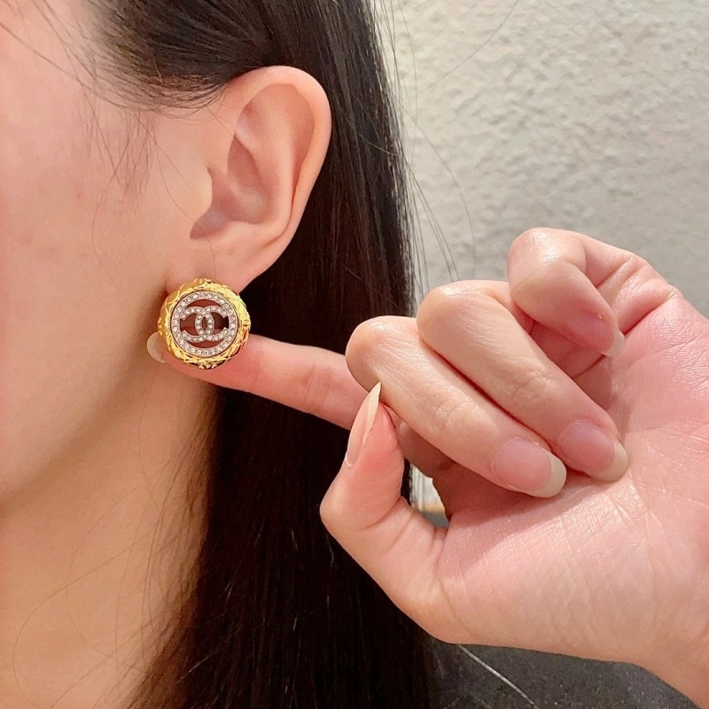 Breathable Chanel Earrings 219313