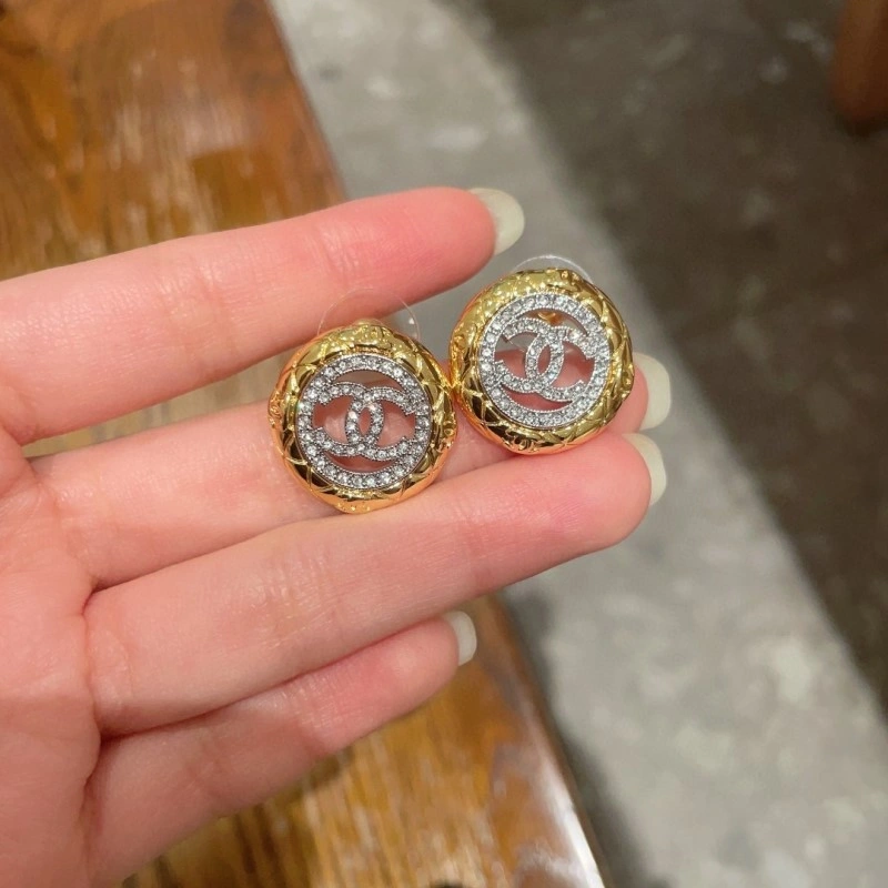 Breathable Chanel Earrings 219313