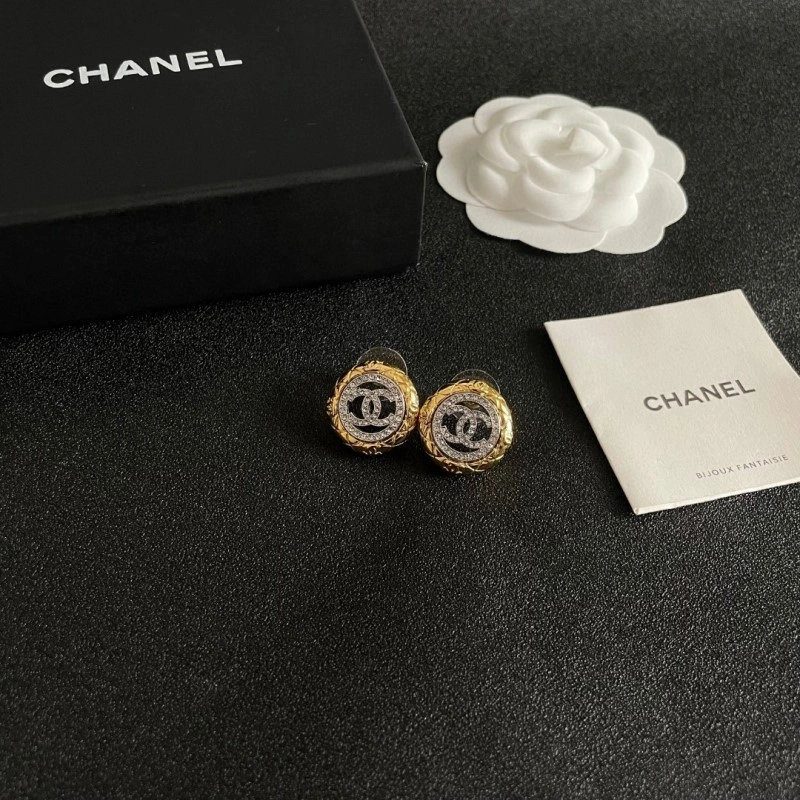 Breathable Chanel Earrings 219313