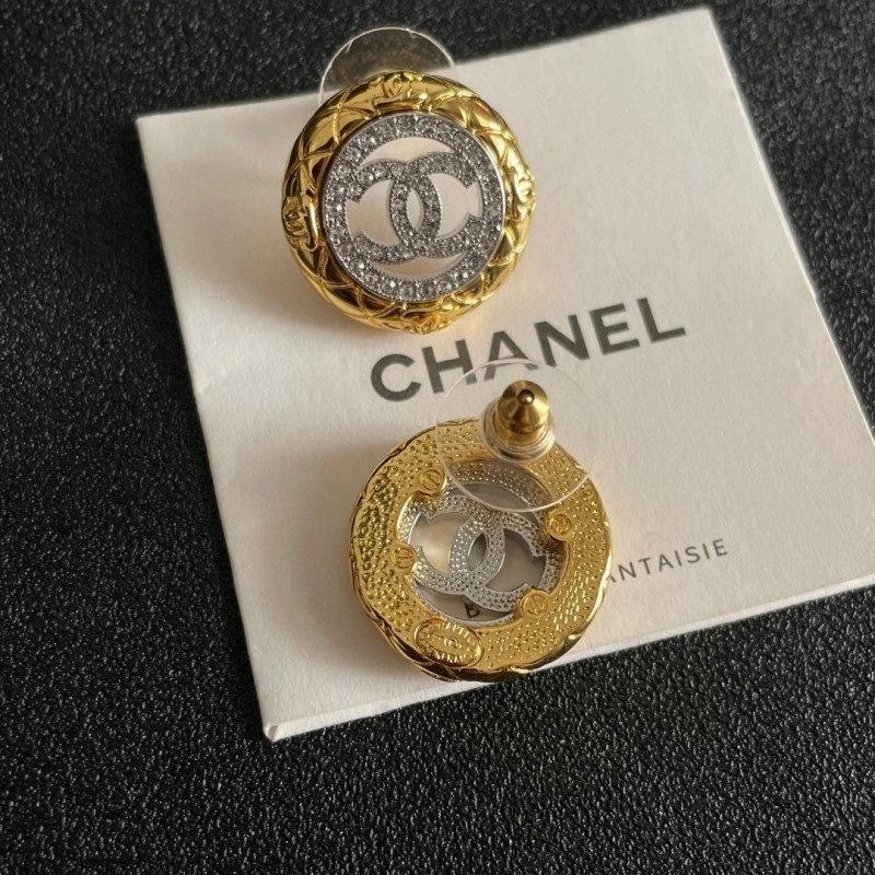 Breathable Chanel Earrings 219313