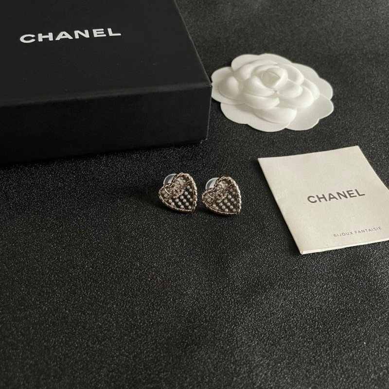 TechFriendly Chanel Earrings 219321