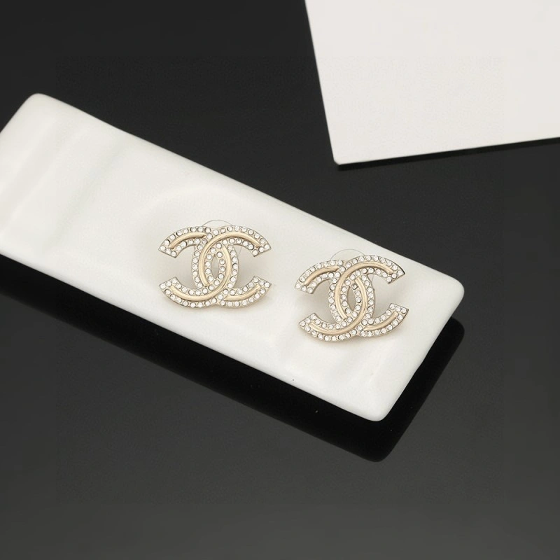 Chanel Earrings Elegant 219330