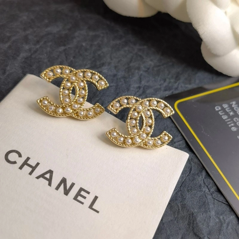 Popular Chanel Earrings 219300