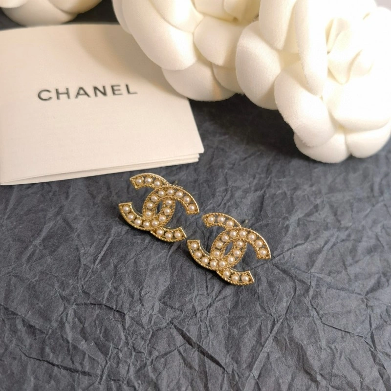 Popular Chanel Earrings 219300