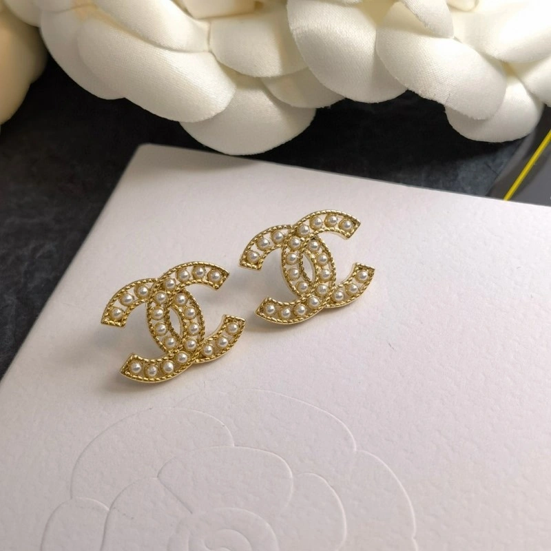 Popular Chanel Earrings 219300