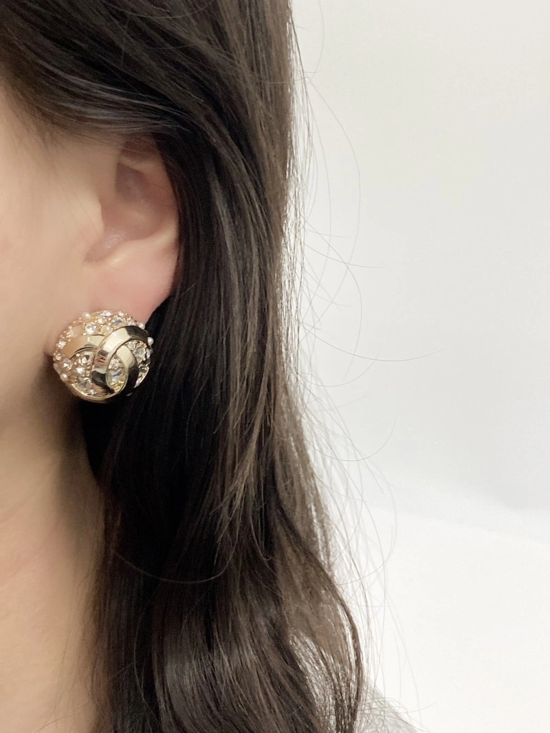 Bold Chanel Earrings 219290