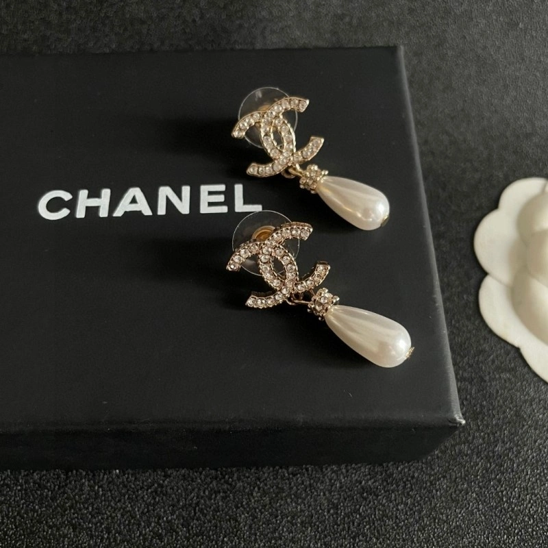 Chanel Earrings MoistureWicking 219270