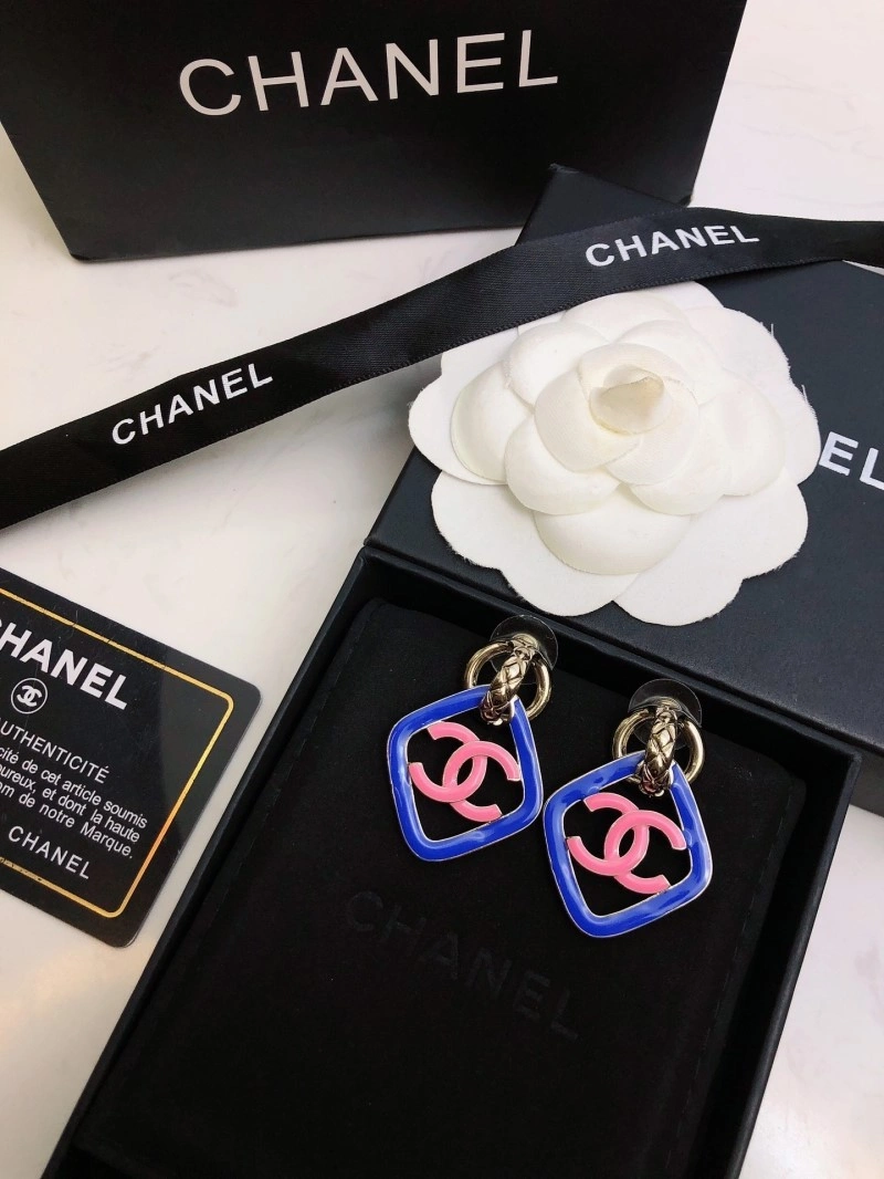 Chanel Earrings EasyMatch 219282