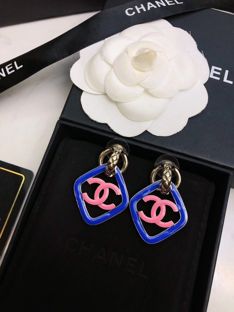 Chanel Earrings EasyMatch 219282