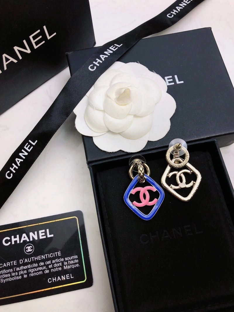 Chanel Earrings EasyMatch 219282