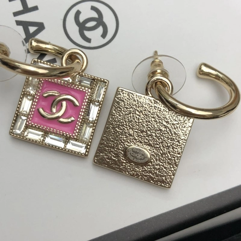 Chanel Earrings EyeCatching 219272