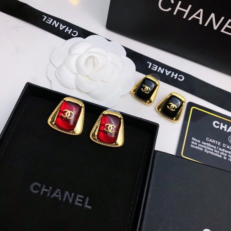 Chanel Earrings Vibrant 219264