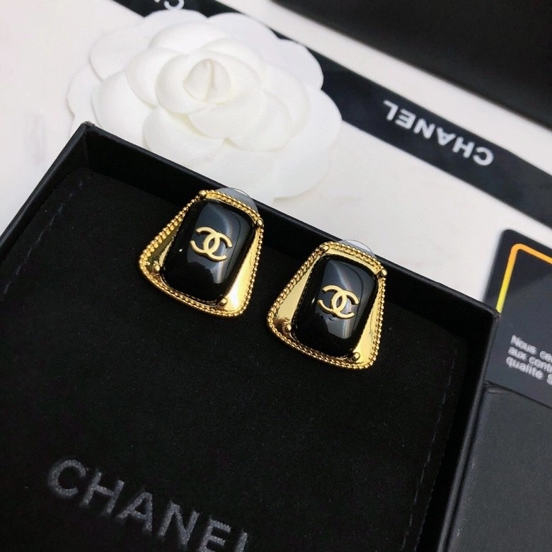 Chanel Earrings Vibrant 219264