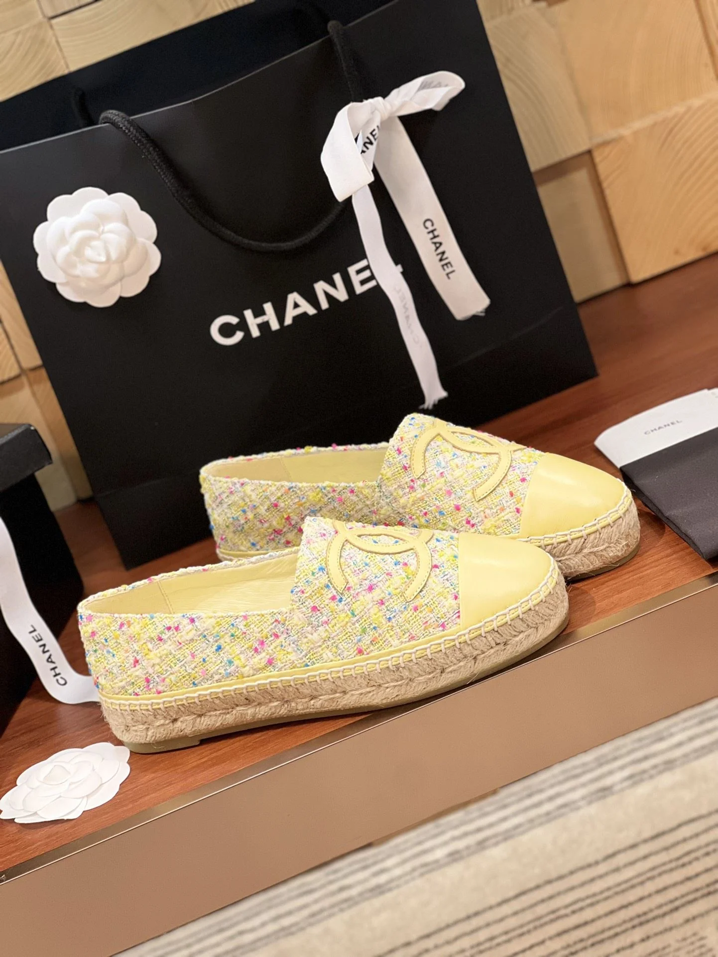 Cozy Chanel Fishermans Shoes 18482