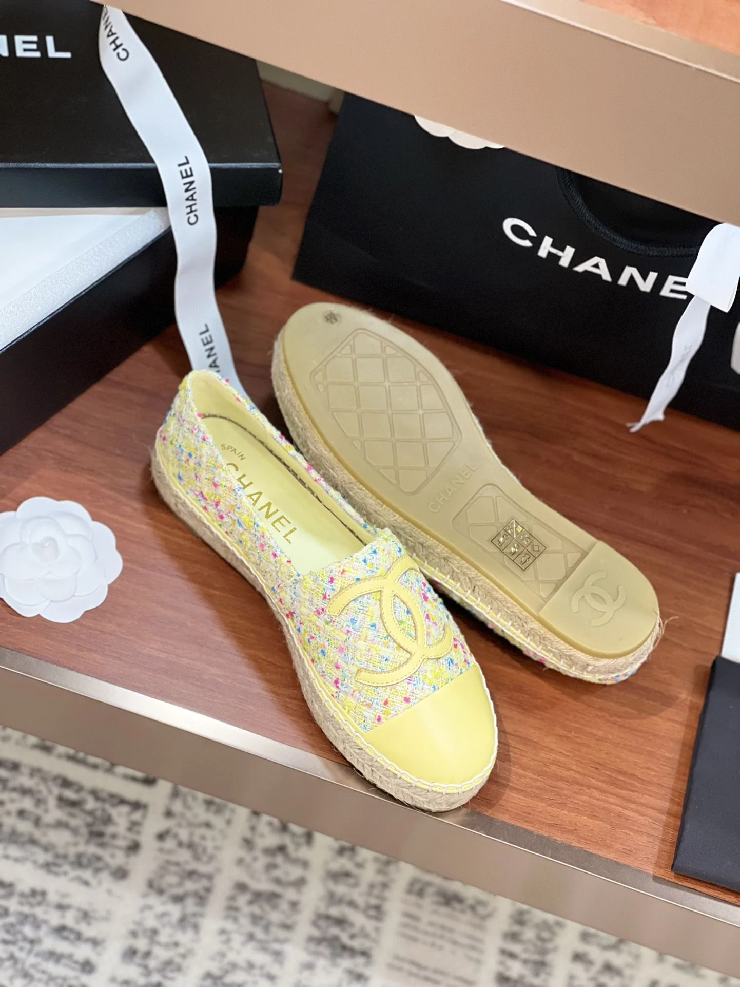 Cozy Chanel Fishermans Shoes 18482