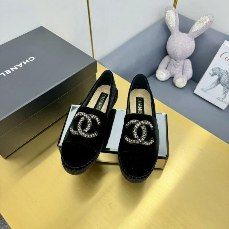 Chanel Fishermans Shoes Unisex 19330