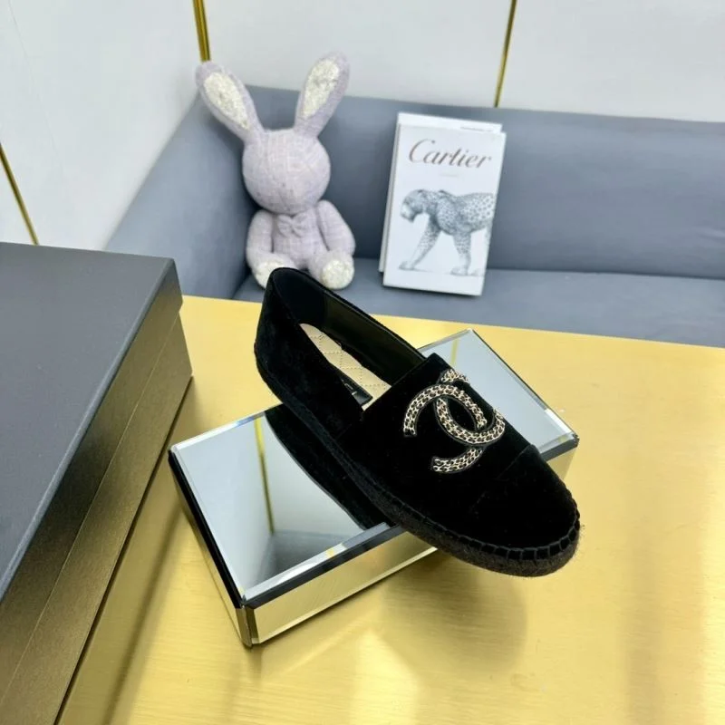 Chanel Fishermans Shoes Unisex 19330