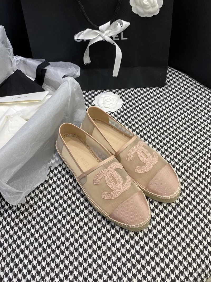 Compact Chanel Fishermans Shoes 18328