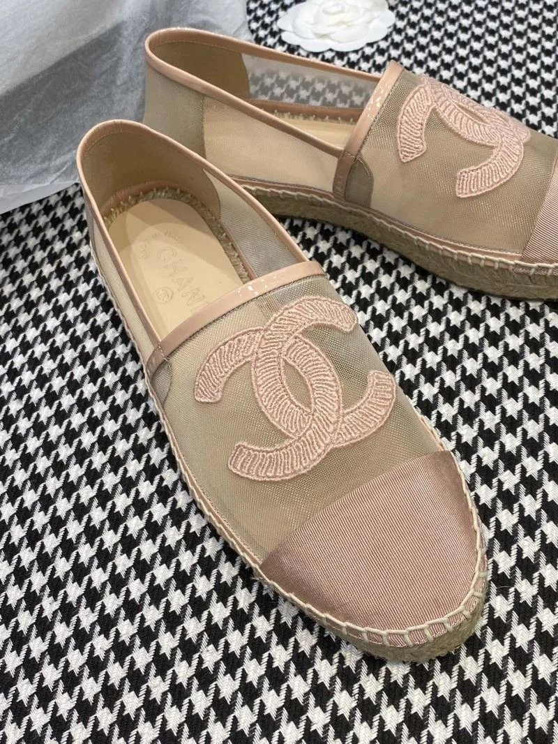 Compact Chanel Fishermans Shoes 18328