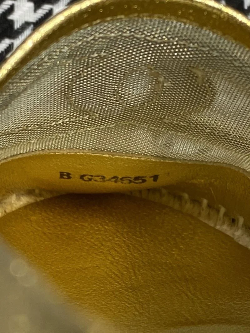 Chanel Fishermans Shoes TimelessDesign 18303