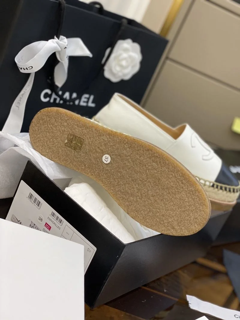 Cozy Chanel Fishermans Shoes 18302