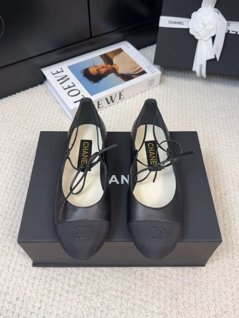 HighPerformance Chanel Flat Shoes 19331