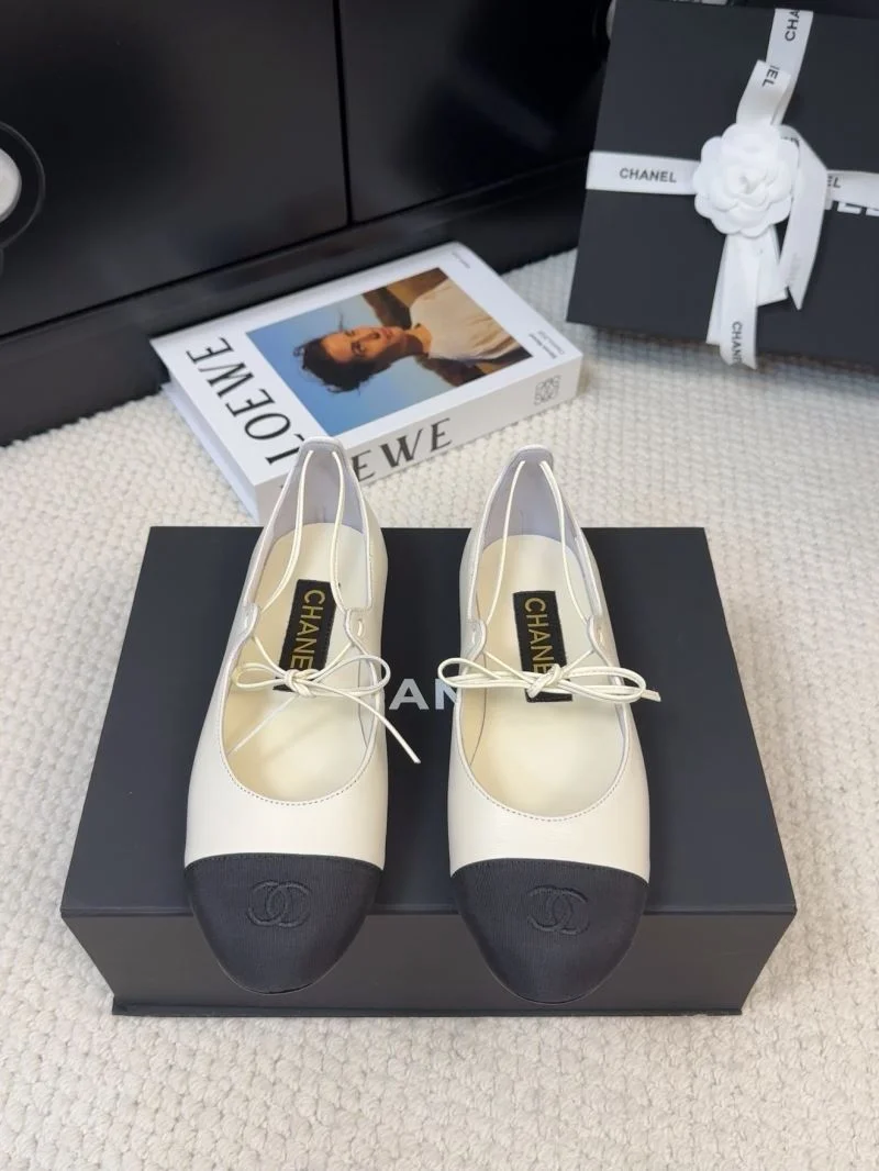 Chanel Flat Shoes ModernLook 19321