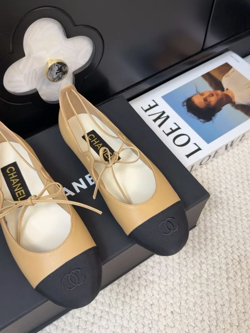 Chanel Flat Shoes Tailored 19324