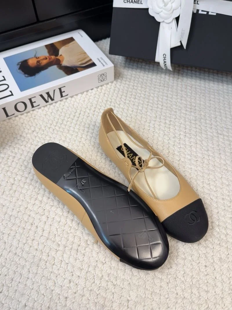 Chanel Flat Shoes Tailored 19324