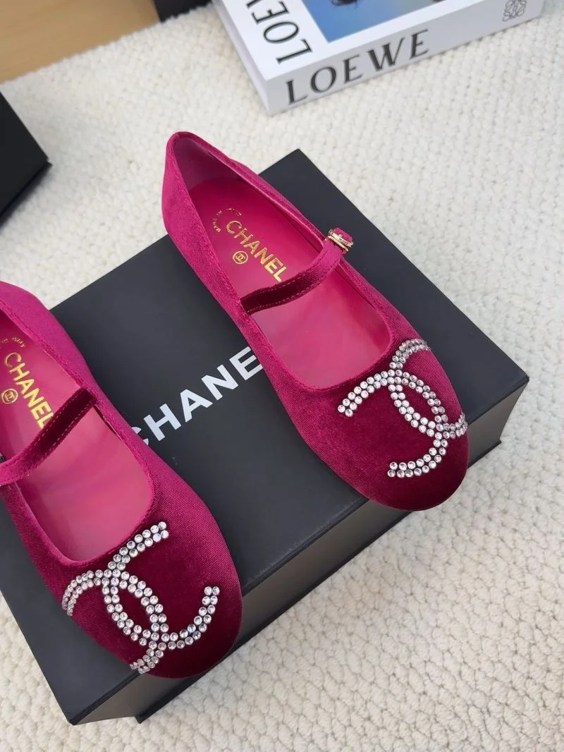 Chanel Flat Shoes Versatile 19323