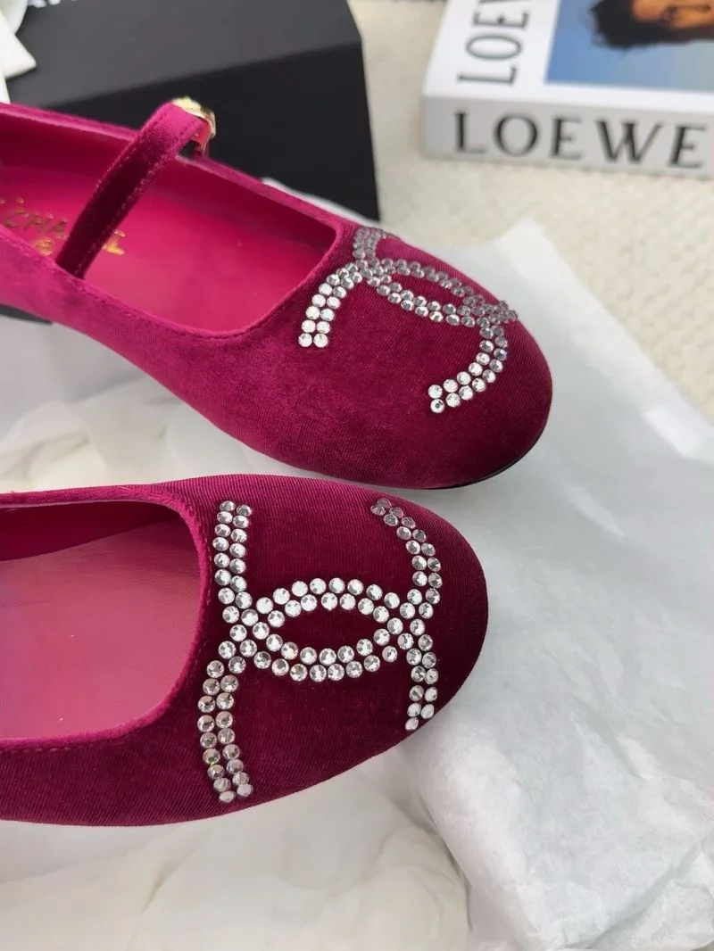 Chanel Flat Shoes Versatile 19323