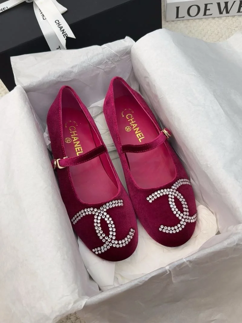 Chanel Flat Shoes Versatile 19323