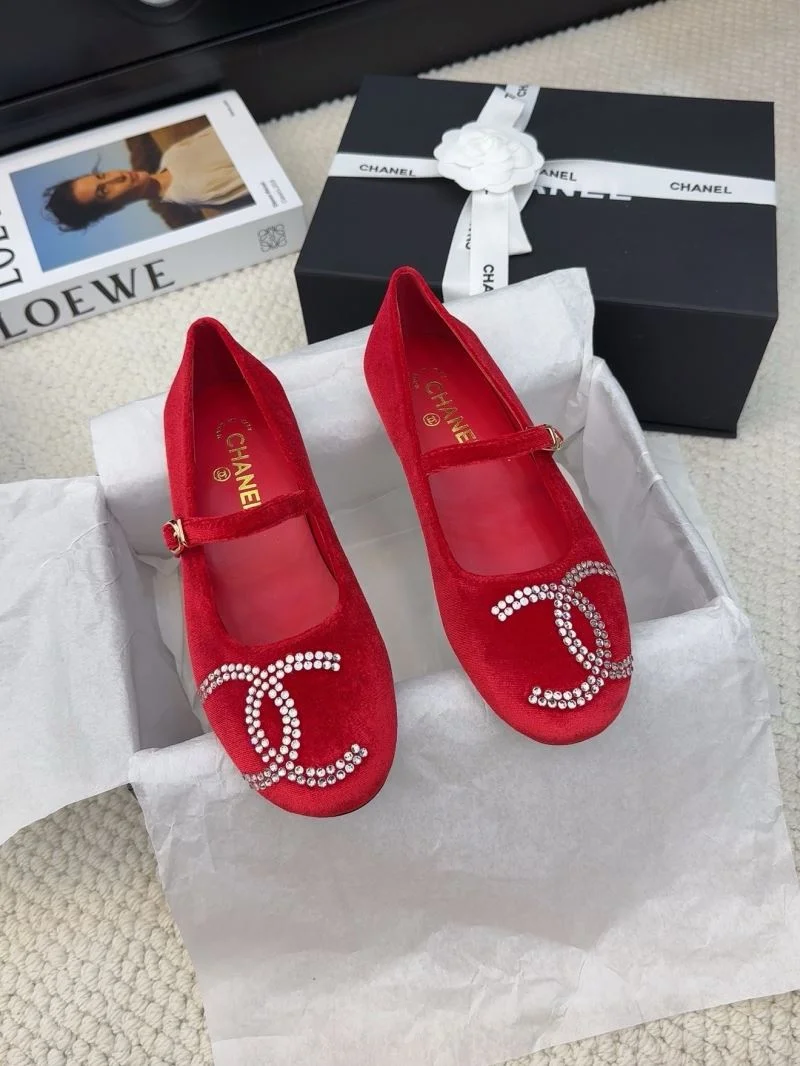Chanel Flat Shoes TimelessDesign 19388
