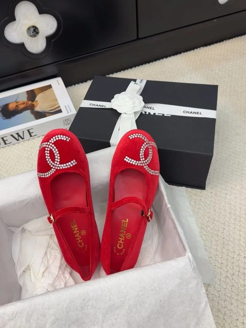 Chanel Flat Shoes TimelessDesign 19388