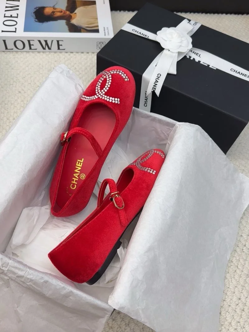 Chanel Flat Shoes TimelessDesign 19388