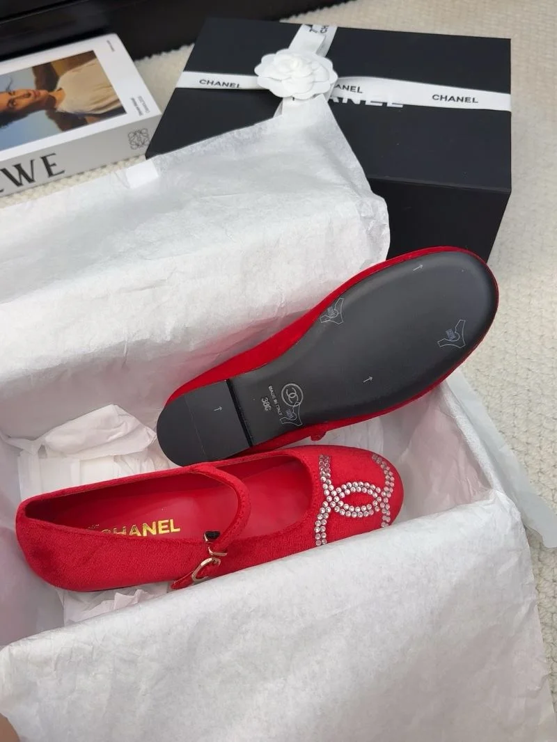 Chanel Flat Shoes TimelessDesign 19388
