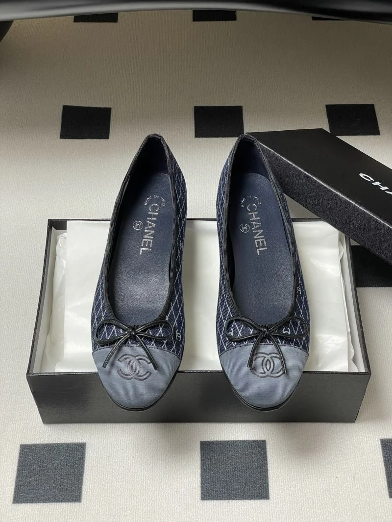 UrbanChic Chanel Flat Shoes 19312