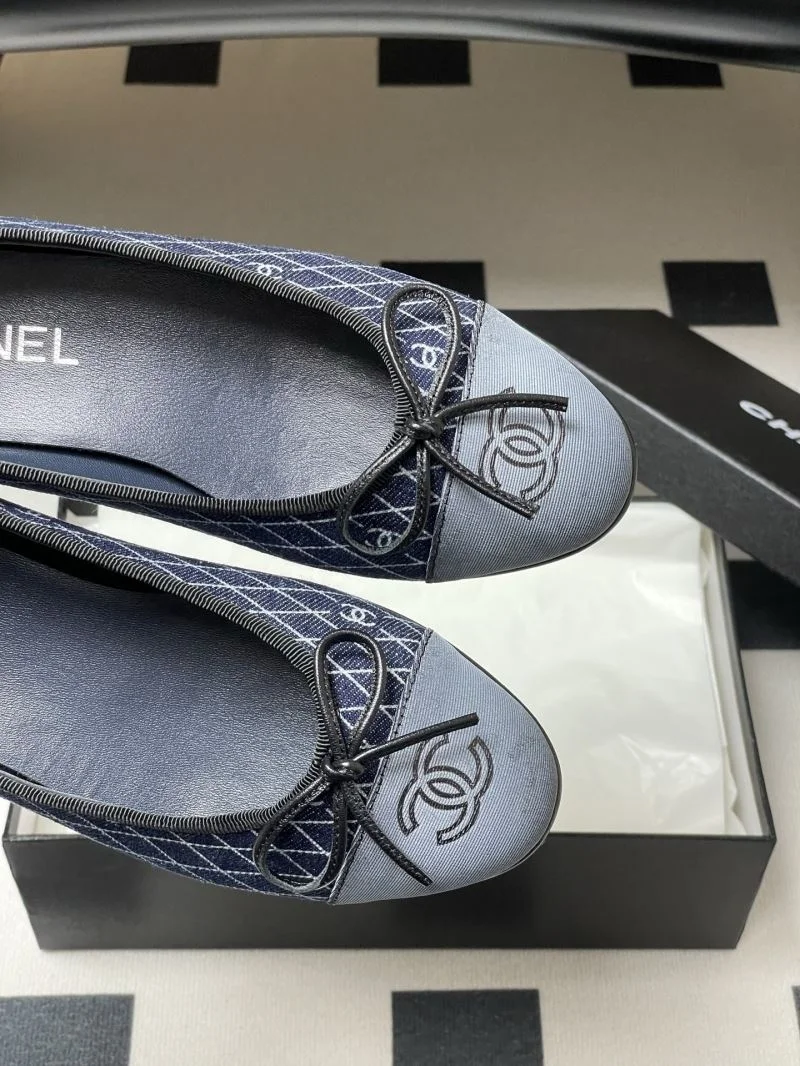 UrbanChic Chanel Flat Shoes 19312