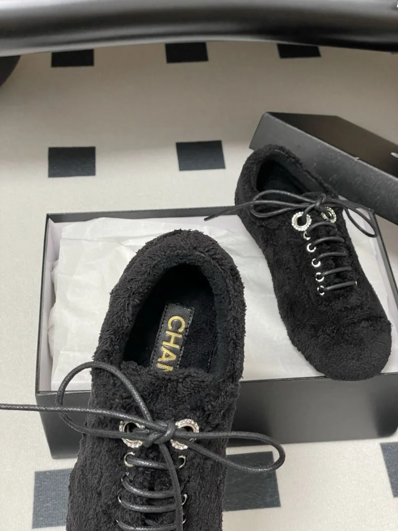 Chanel Flat Shoes FastDry 19325