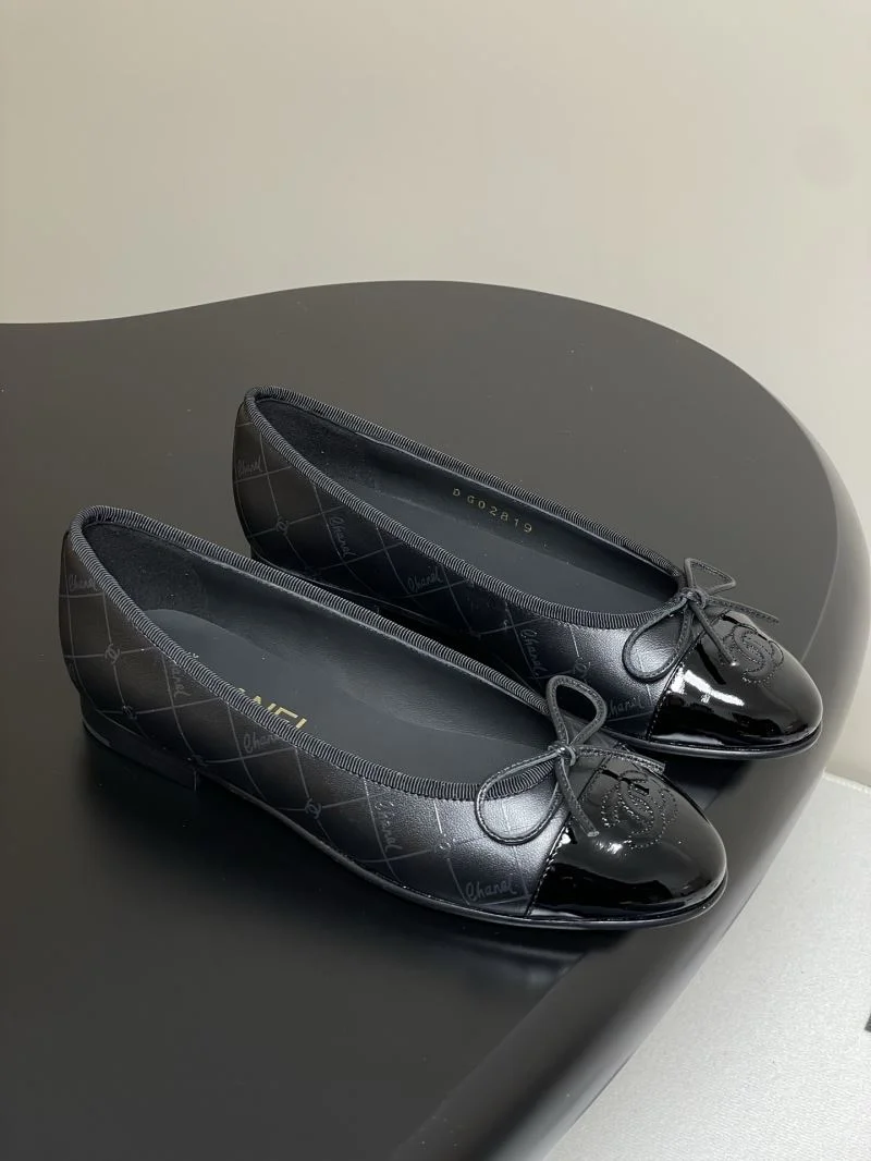 Lightweight Chanel Flat Shoes 19314