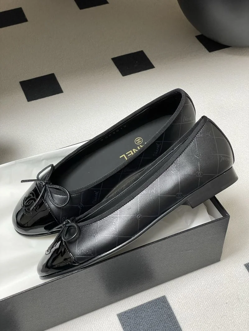 Lightweight Chanel Flat Shoes 19314