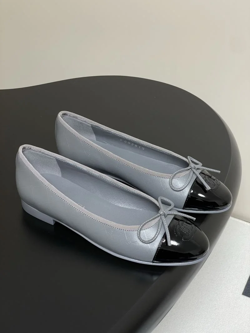 Casual Chanel Flat Shoes 19308