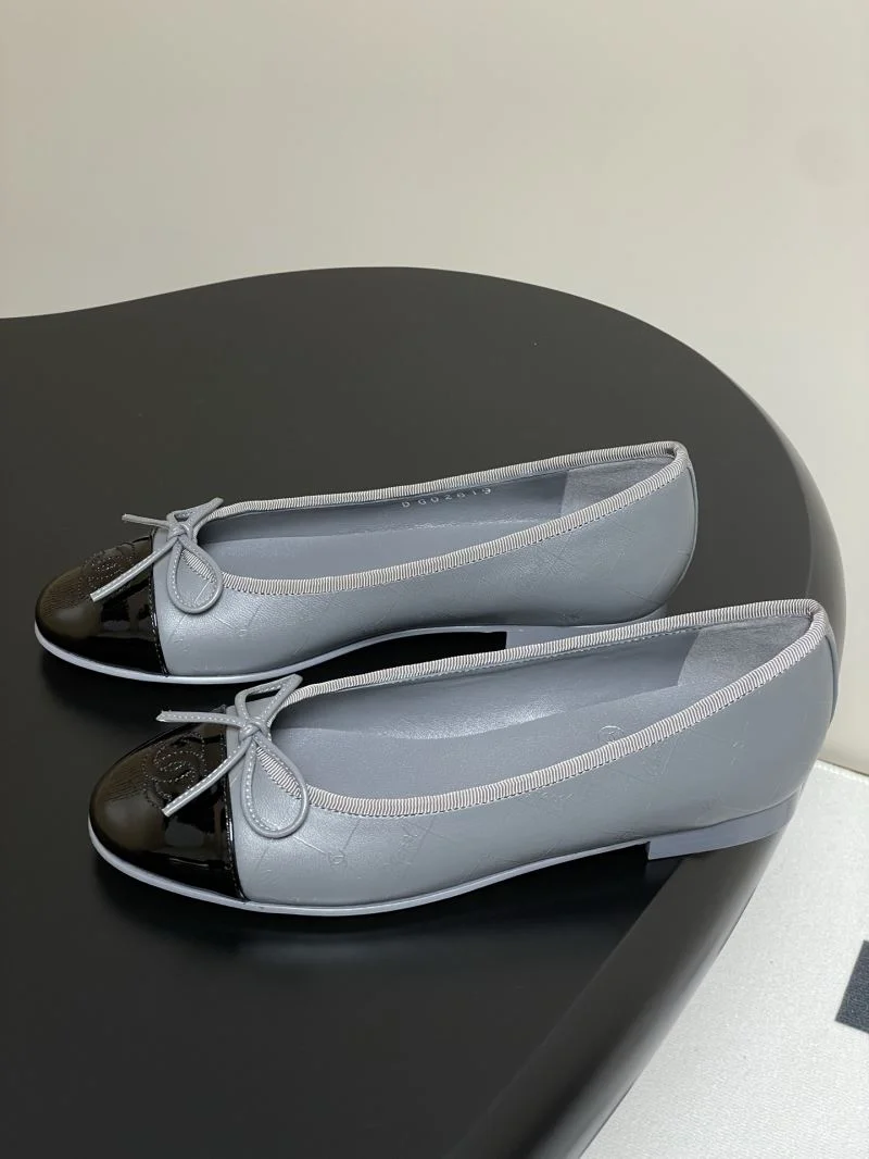 Casual Chanel Flat Shoes 19308
