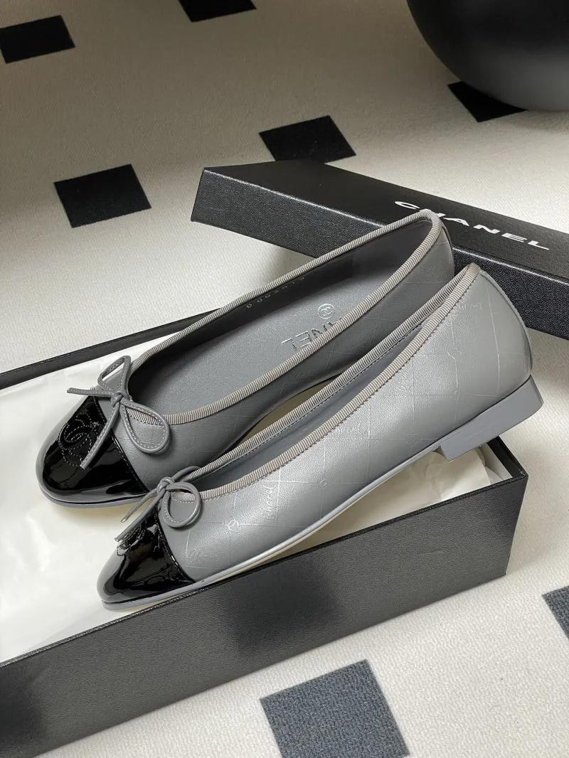 Casual Chanel Flat Shoes 19308