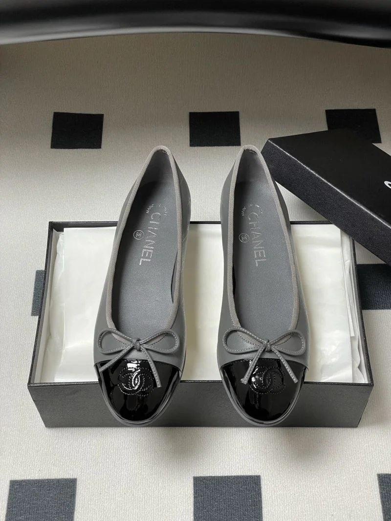 Casual Chanel Flat Shoes 19308
