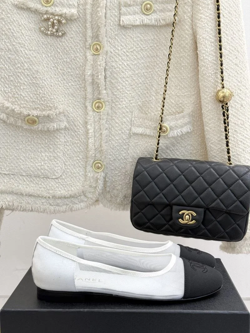 Chanel Flat Shoes WellDesigned 19300